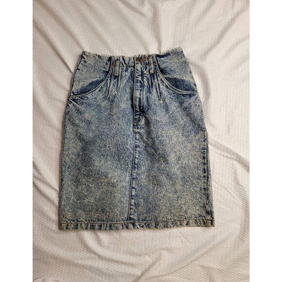 bonjour Dresses & Skirts - Retro Vintage boho 1970s denim acid wash jean skirt skirt size 3/4